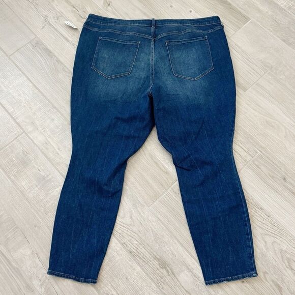 NWT Old Navy Mid Rise Pop Icon Skinny Jeans Woman’s Plus Size 28 - Picture 4 of 9